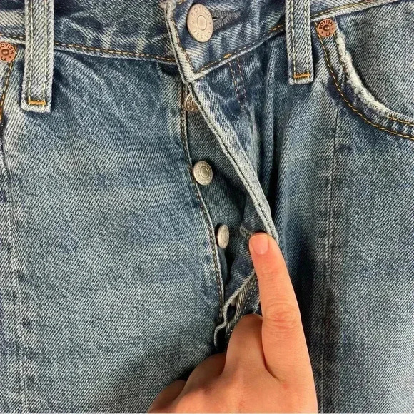 Boyish Medium Wash The Quincy Split Cropped Straight Leg Jean - Picture 6 of 13